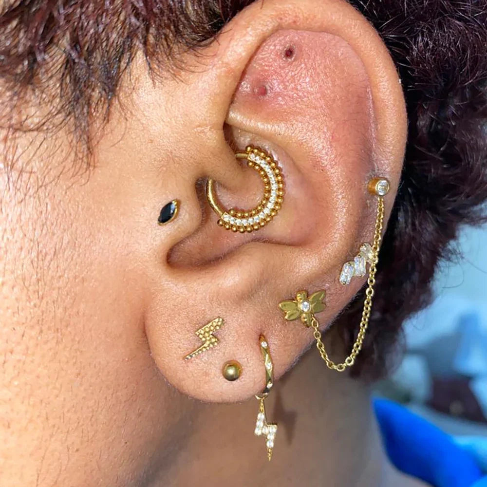 Right Grand ASTM F136 Titanium 16G Internally Threaded CZ Dragonfly Helix Cartilage Tragus Earring Labret Lip Stud Piercing