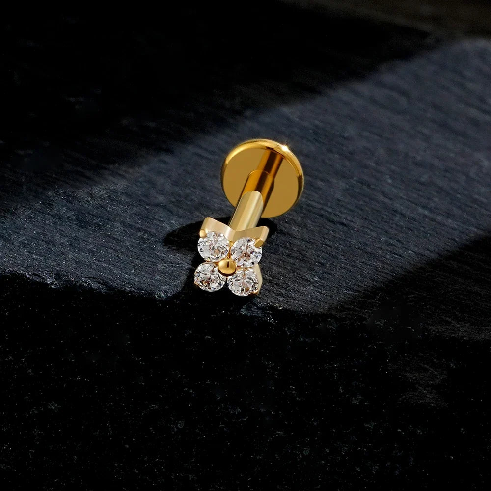Right Grand ASTM F136 Titanium Flower CZ Cartilage Earring 16G Four Leaf Helix Tragus Stud Flat Back Labret Piercing Jewelry