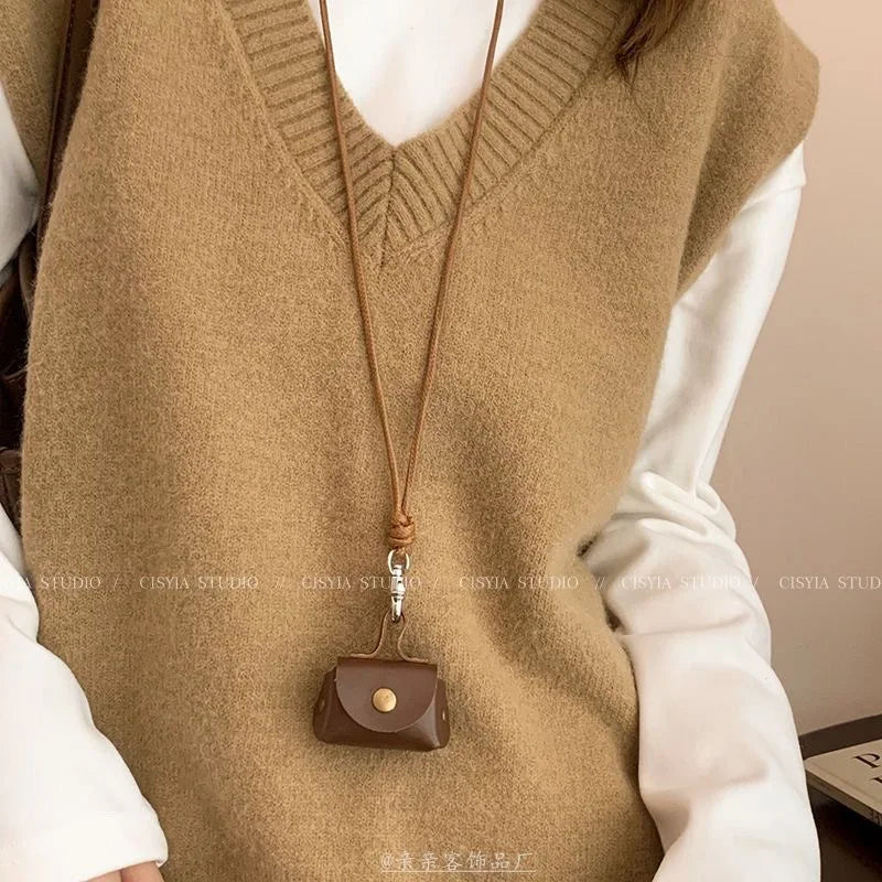 Retro Cute Small Leather Bag Long Necklace for Women Fashion Sweater Chain Neck Hanging Jewelry Versatile Accessory Party Gifts