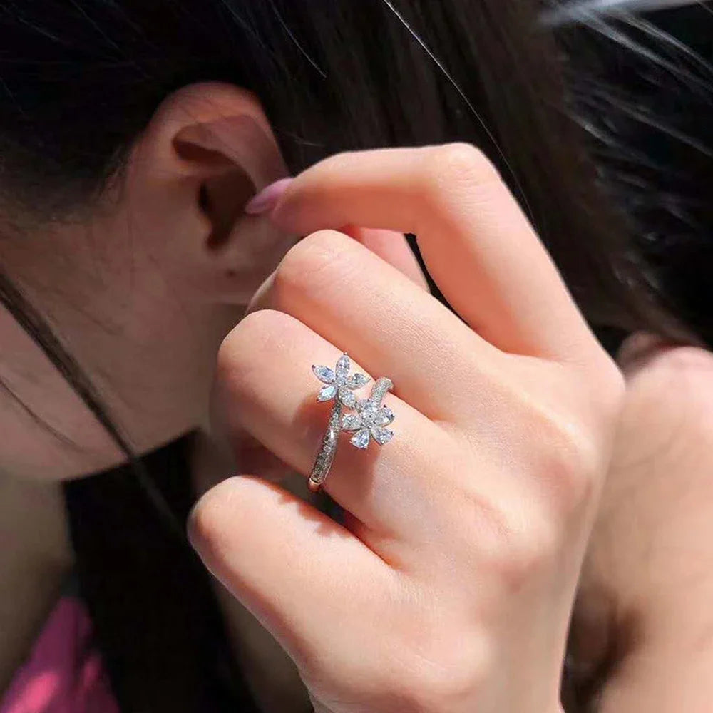 Huitan Luxury Crystal Flowers CZ Adjustable Opening Rings for Women Romantic Bridal Wedding Party Finger Rings Statement Jewelry